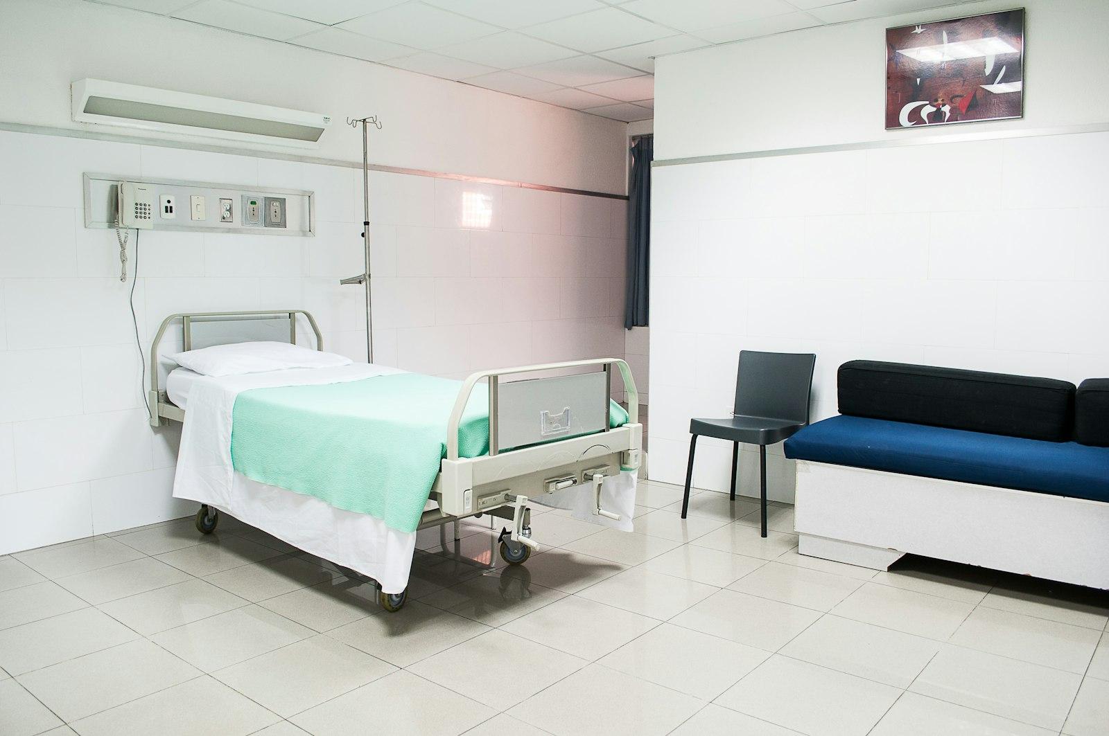 A quiet, prepared hospital room